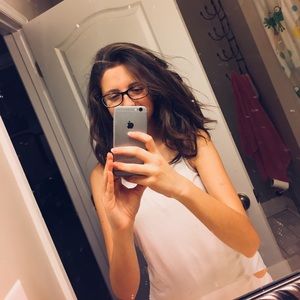 Meet your Posher, Isabella